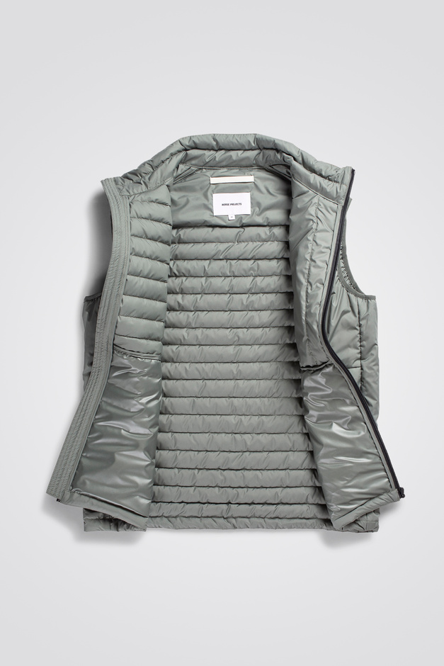新品今季atelier brugge Shawlcollar down vest 新品今季atelier