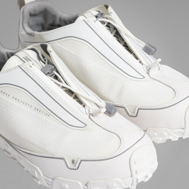 【関税込み】Norse Projects ARKTISK ローカットスニーカー Shop the Norse Projects Arktisk Lace Up Runner Here