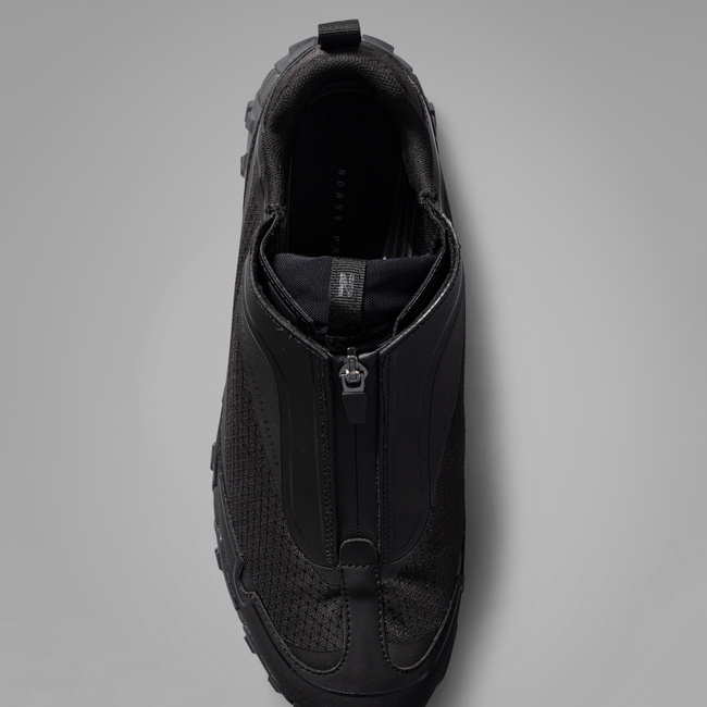 Zip Up Runner