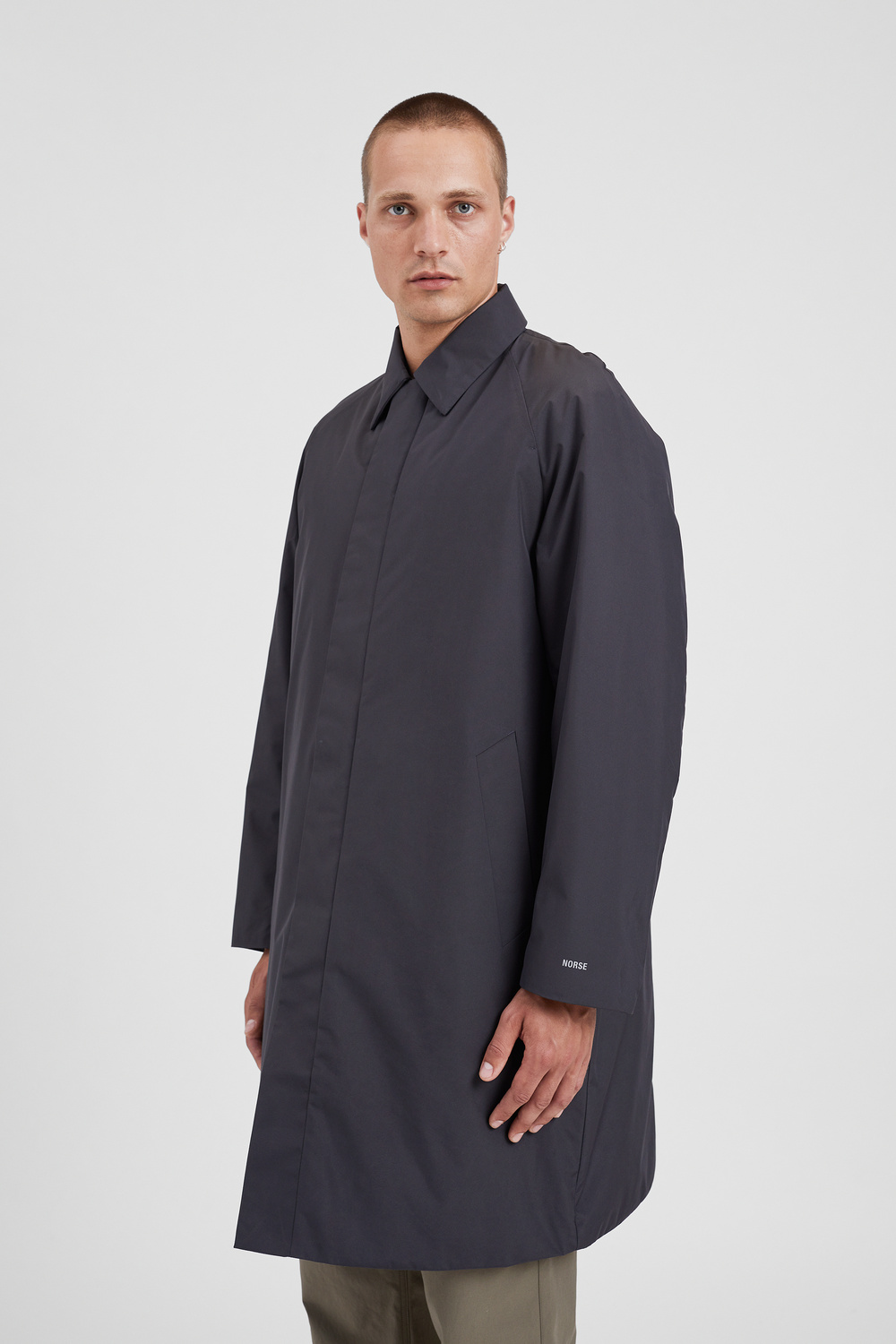 Vargo Gore-Tex Windstopper Raglan Mac