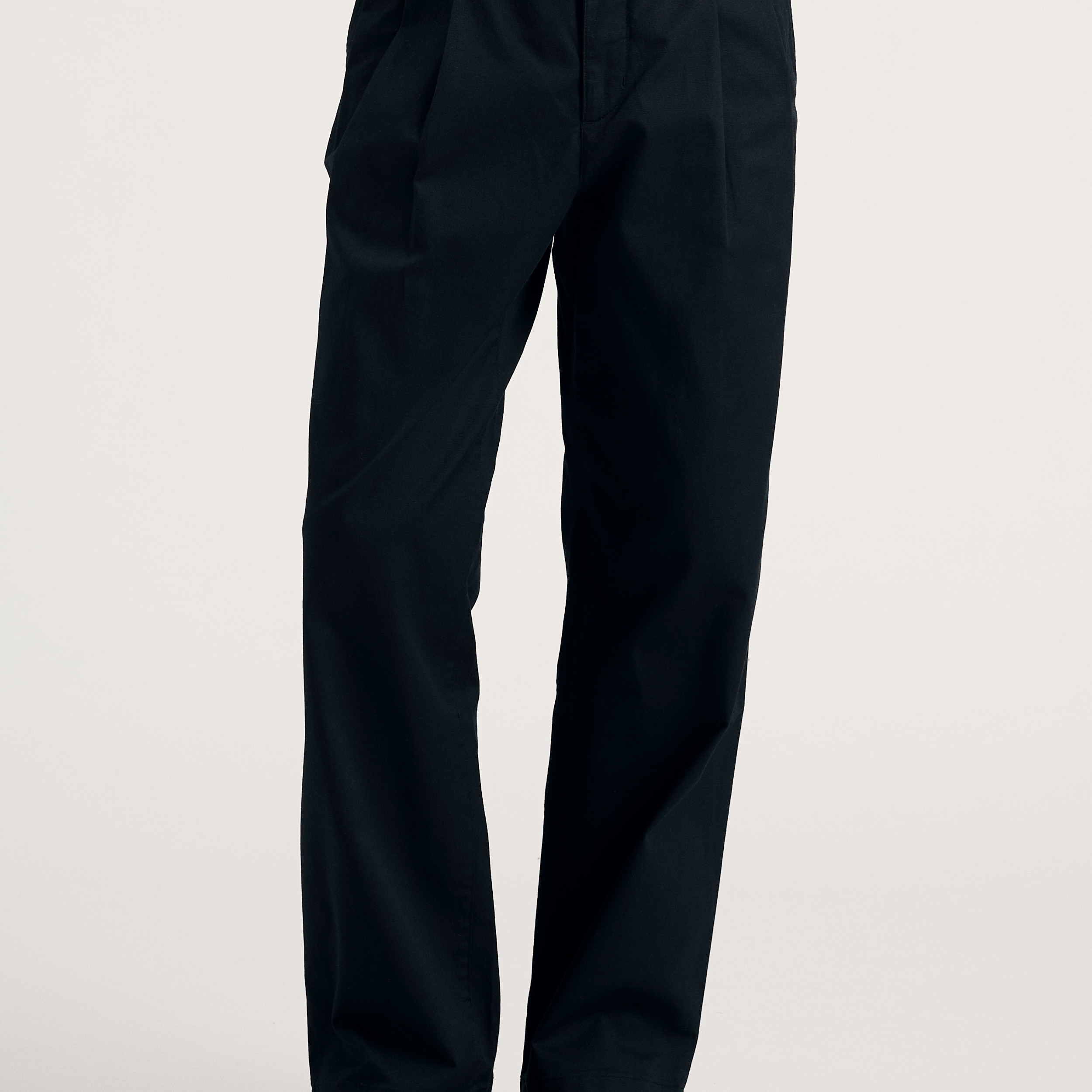 Benn Relaxed Twill Pleated Trouser