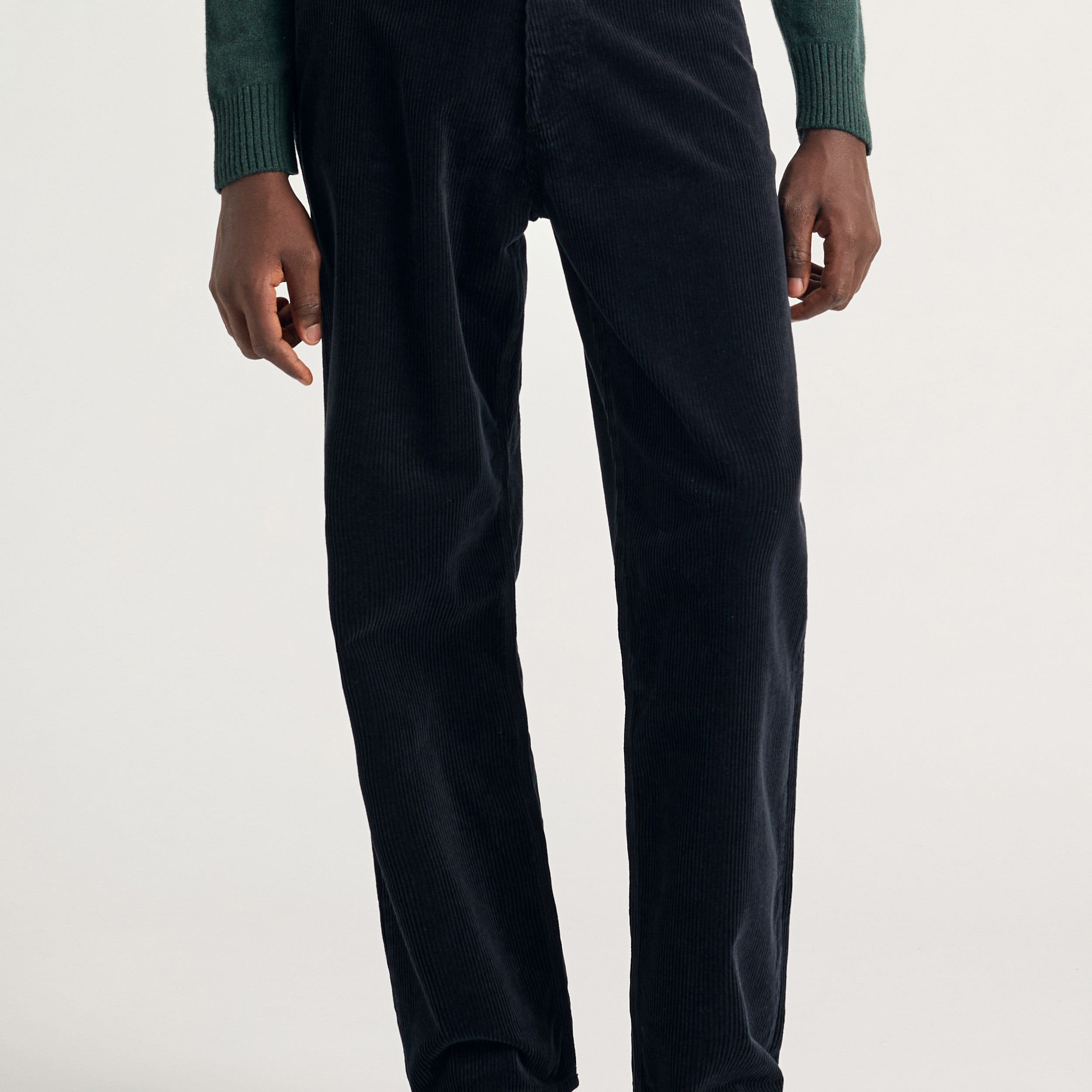 Mogens Relaxed 5 Pocket Wide Wale Corduroy